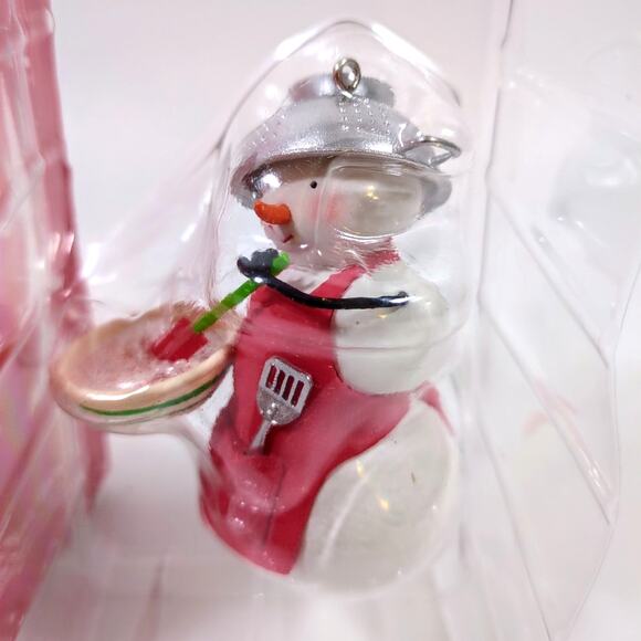 Hallmark Keepsake Ornament 2015 Merry in the Making Snowman Baking Baker Apron - Picture 3 of 6